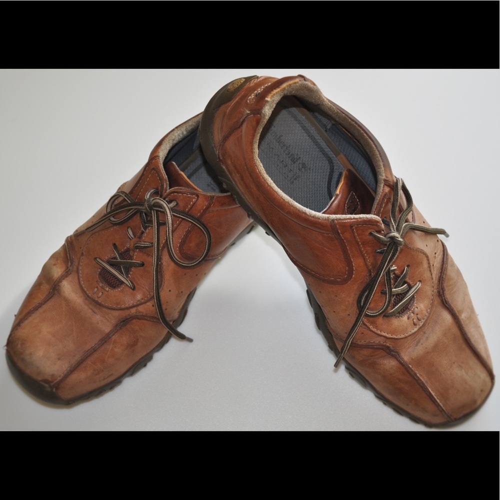 Vintage Timberland Tennis Shoe